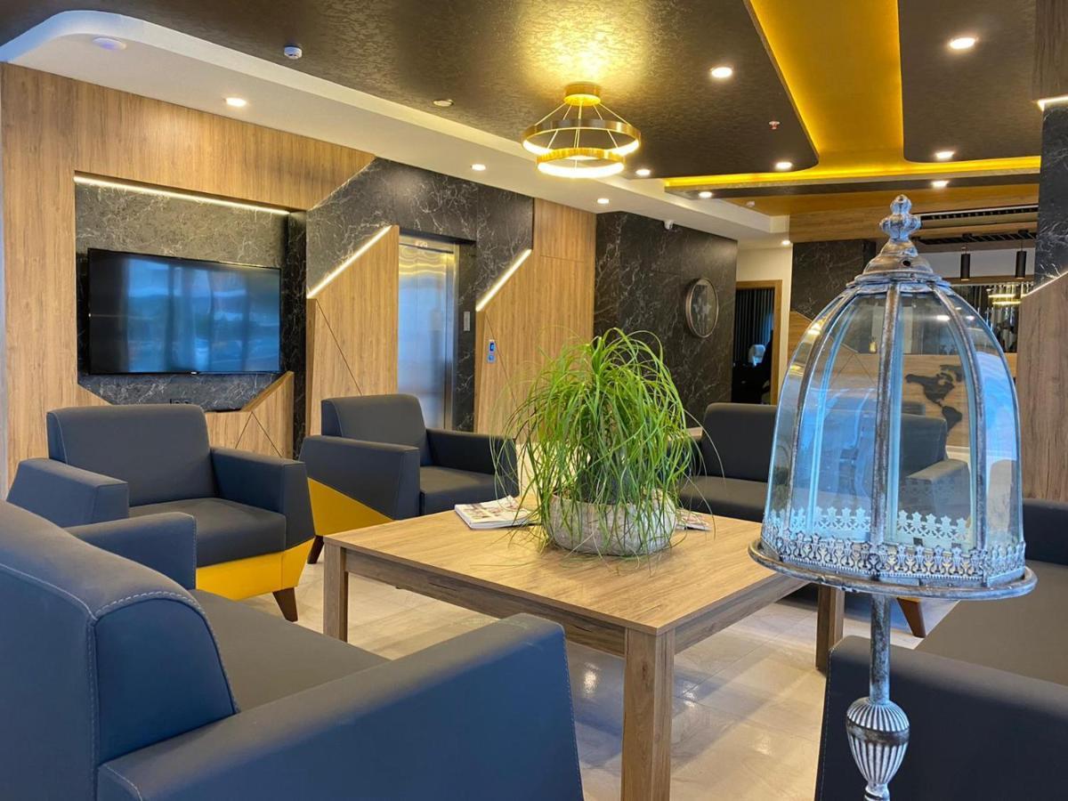 Golden World Suite Hotel Antalya Exterior foto